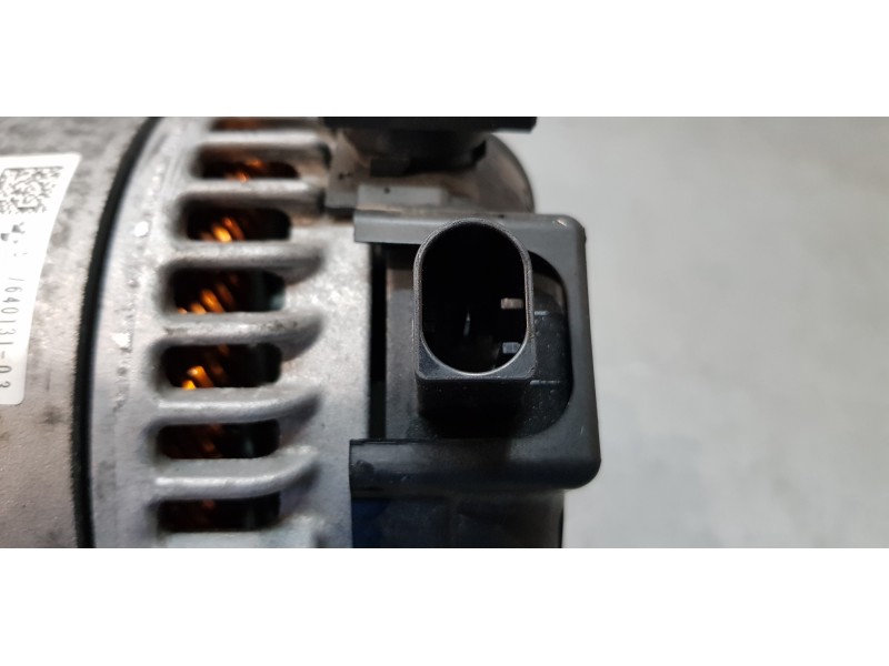 Recambio de alternador para bmw serie 1 lim. 5-trg. (f20) 118d referencia OEM IAM 7640131  