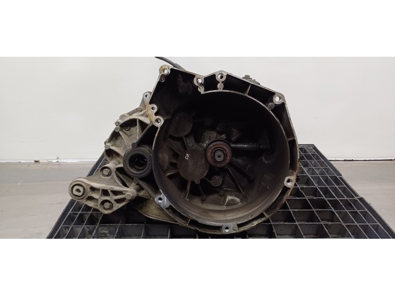 Recambio de caja cambios para ford c-max trend referencia OEM IAM CV6R7002KD CV6R7002KC 