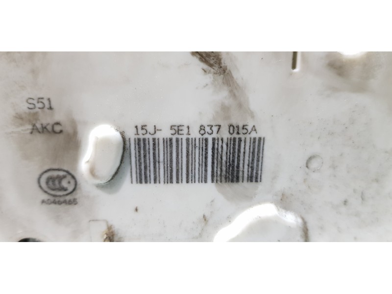 Recambio de cerradura puerta delantera izquierda para skoda rapid active referencia OEM IAM 5E1837015A  