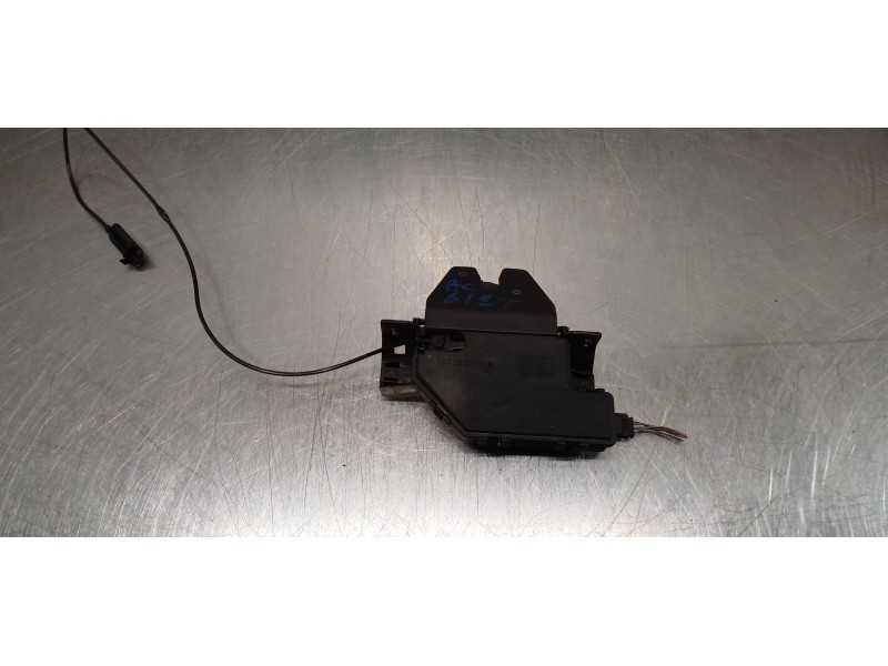 Recambio de cerradura maletero / porton para bmw serie 1 berlina (e81/e87) 116i referencia OEM IAM 51247840617   Recambio de cerradura maletero / porton para bmw serie 1 berlina (e81/e87) 116i referencia OEM IAM 51247840617