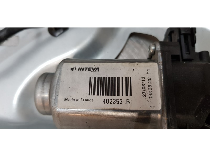 Recambio de elevalunas trasero derecho para hyundai ix35 style 2wd referencia OEM IAM 834802Y010   Recambio de elevalunas trasero derecho para hyundai ix35 style 2wd referencia OEM IAM 834802Y010