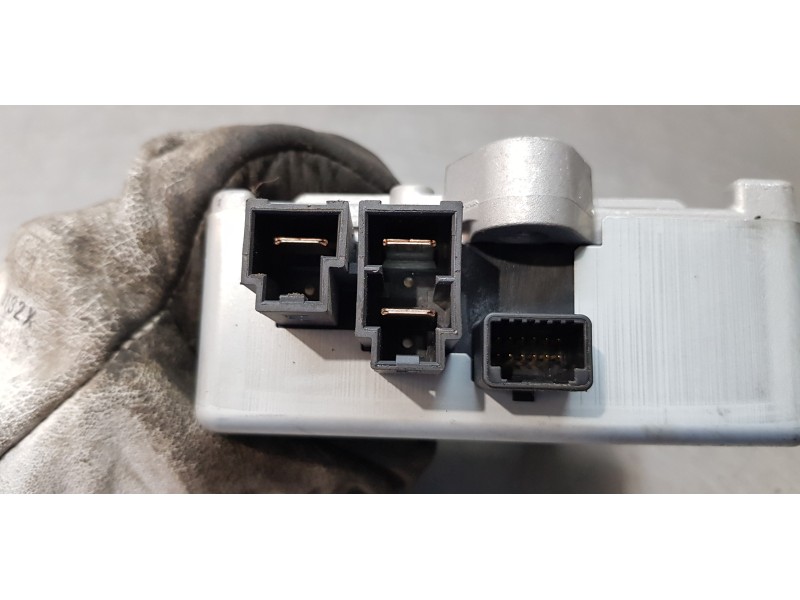 Recambio de modulo electronico para mitsubishi outlander (gf0) motion 4wd referencia OEM IAM 8633A097  