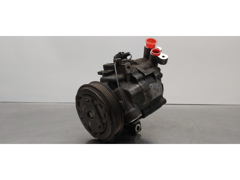 Recambio de compresor aire acondicionado para opel agila b enjoy referencia OEM IAM 9520051KA0  