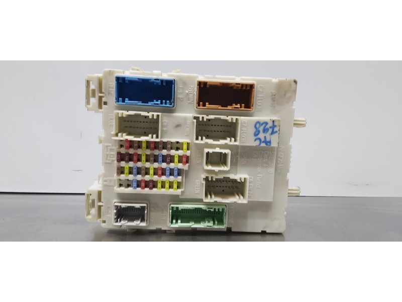 Recambio de caja reles / fusibles para ford c-max trend referencia OEM IAM DV6T14A073EM  