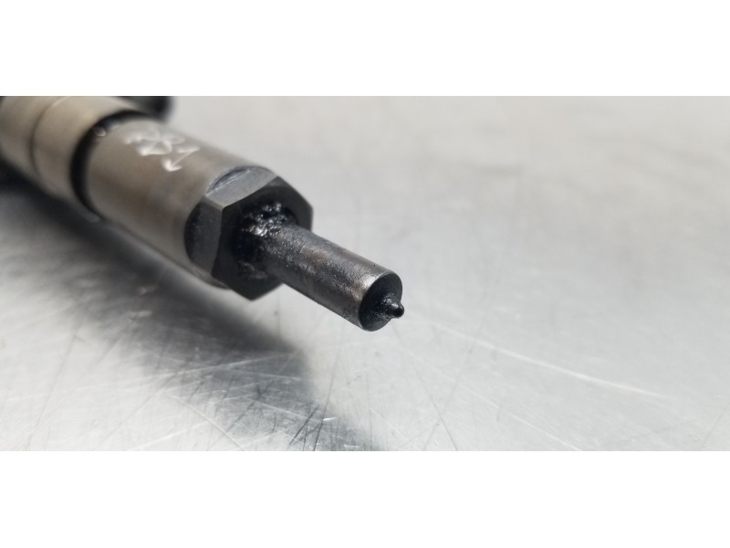 Recambio de inyector para peugeot 207 x-line referencia OEM IAM 0445110252  