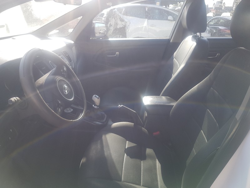 kia carens ( ) del año 2017