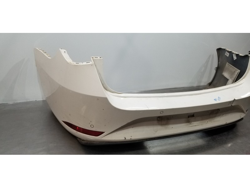 Recambio de paragolpes trasero para seat leon sportstourer (kl8) xcellence referencia OEM IAM 5FE807421GRU  