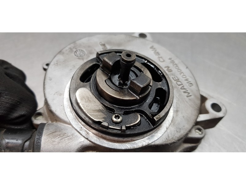 Recambio de depresor freno / bomba vacio para ssangyong korando limited 4x2 referencia OEM IAM 6712300165 A6712300165  Recambio de depresor freno / bomba vacio para ssangyong korando limited 4x2 referencia OEM IAM 6712300165 A6712300165