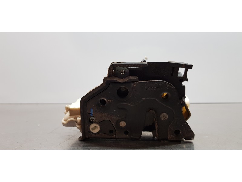 Recambio de cerradura puerta delantera derecha para seat ibiza (6j5) reference referencia OEM IAM 3C1837016A   Recambio de cerradura puerta delantera derecha para seat ibiza (6j5) reference referencia OEM IAM 3C1837016A