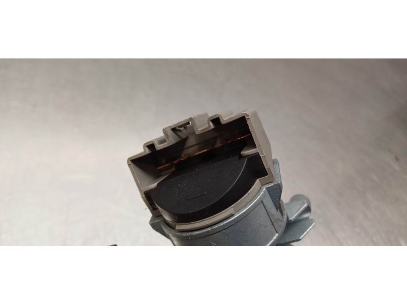 Recambio de columna direccion para ford c-max trend referencia OEM IAM 2390126 AV6N3C529ED  Recambio de columna direccion para ford c-max trend referencia OEM IAM 2390126 AV6N3C529ED