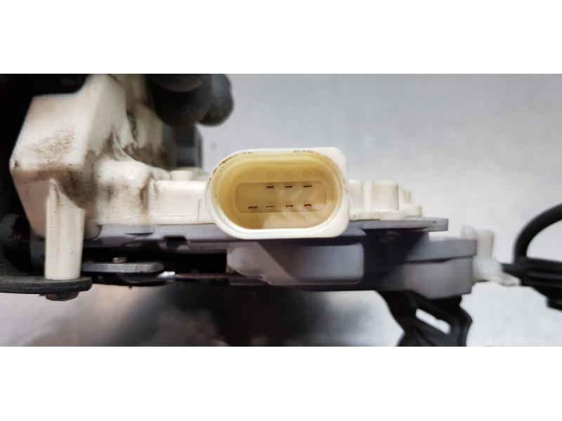 Recambio de cerradura puerta delantera derecha para seat ibiza (6j5) reference referencia OEM IAM 3C1837016A   Recambio de cerradura puerta delantera derecha para seat ibiza (6j5) reference referencia OEM IAM 3C1837016A