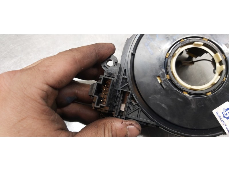 Recambio de anillo airbag para bmw serie 1 berlina (e81/e87) 118d referencia OEM IAM 61319122509 6967325  Recambio de anillo airbag para bmw serie 1 berlina (e81/e87) 118d referencia OEM IAM 61319122509 6967325