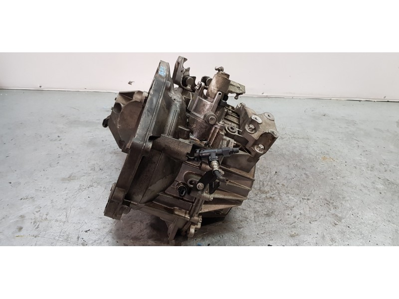 Recambio de caja cambios para opel vectra c berlina comfort referencia OEM IAM 55350430  