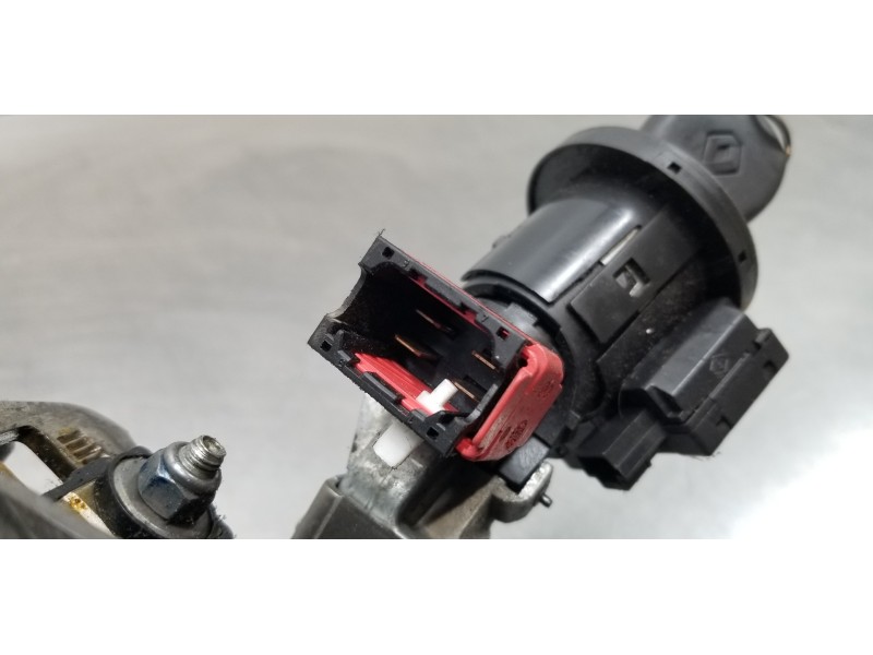 Recambio de columna direccion para renault twingo societe referencia OEM IAM 8200809490   Recambio de columna direccion para renault twingo societe referencia OEM IAM 8200809490