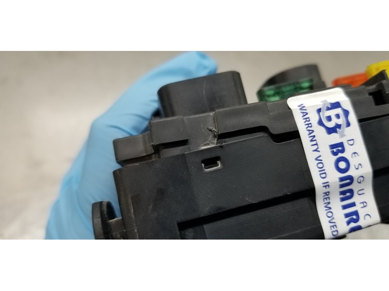 Recambio de caja reles / fusibles para peugeot 207 x-line referencia OEM IAM 9661708280 BSML11 