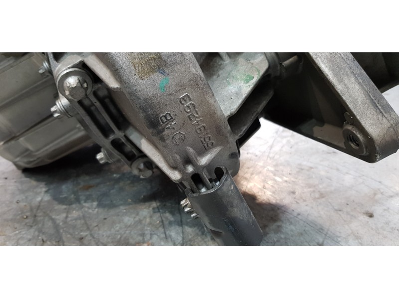 Recambio de caja cambios para opel vectra c berlina comfort referencia OEM IAM 55350430  