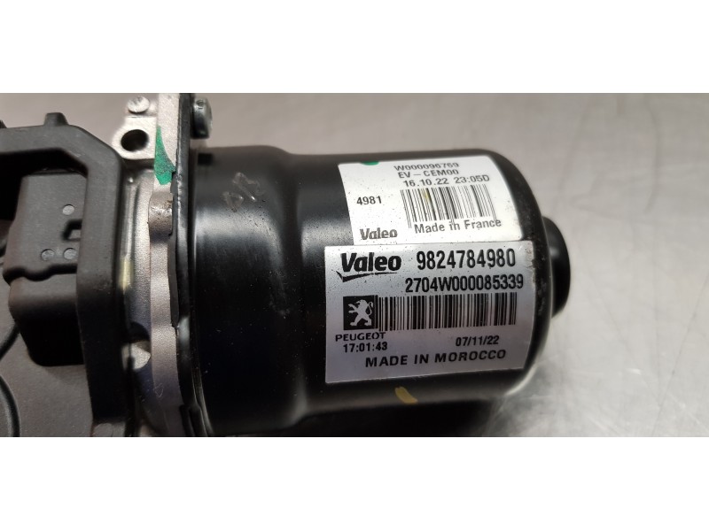Recambio de motor limpia delantero para peugeot 2008 (p1) allure referencia OEM IAM 9824784980  