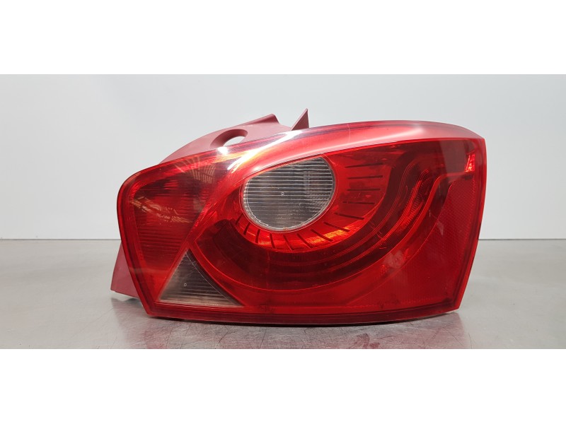 Recambio de piloto trasero derecho para seat ibiza (6j5) reference referencia OEM IAM 6J4945096H  