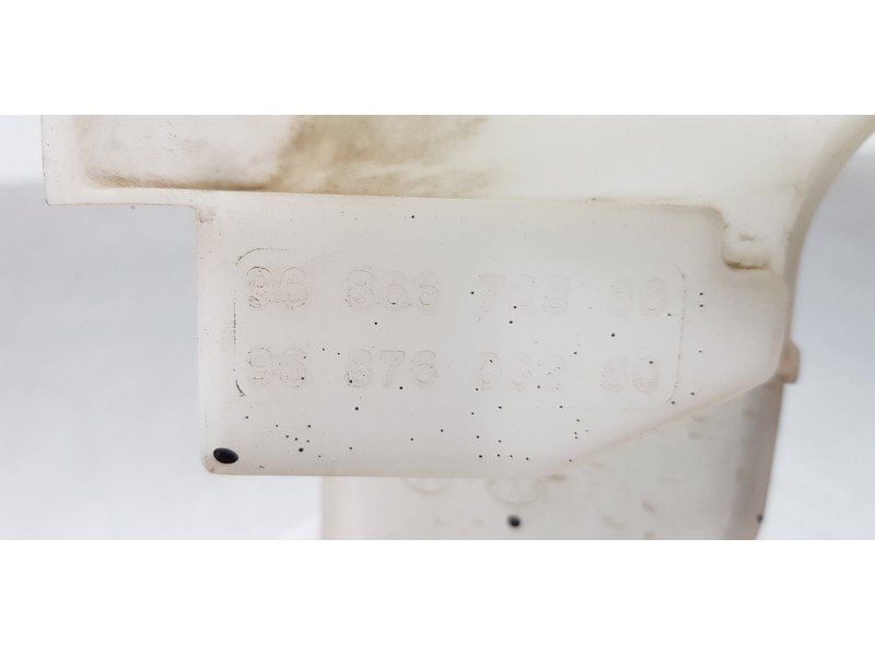 Recambio de deposito limpia para peugeot 508 active referencia OEM IAM 6431Q7 9686672880  Recambio de deposito limpia para peugeot 508 active referencia OEM IAM 6431Q7 9686672880