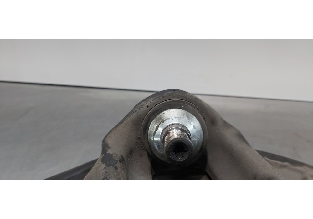 Recambio de mangueta delantera derecha para mercedes clase m (w164) 320 / 350 cdi (164.122) referencia OEM IAM A1643302220   Recambio de mangueta delantera derecha para mercedes clase m (w164) 320 / 350 cdi (164.122) referencia OEM IAM A1643302220