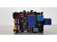 Recambio de caja reles / fusibles para renault scenic iv grand zen referencia OEM IAM 243800453R  