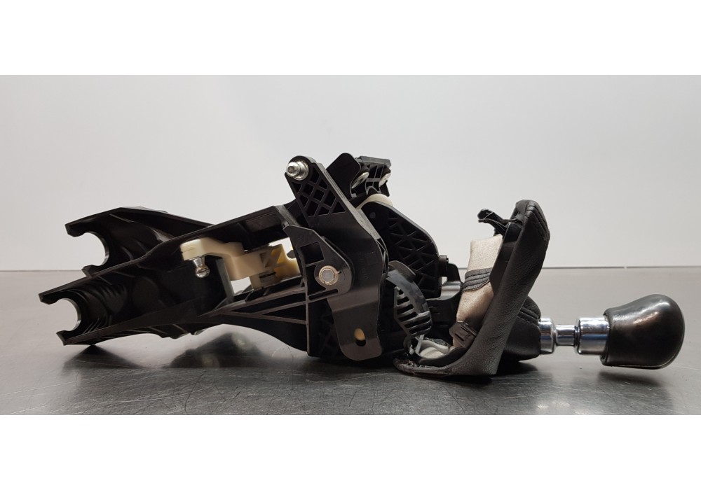 Recambio de palanca cambio para ford transit kastenwagen (ttg) 310 l2 ambiente referencia OEM IAM 2628817 BK2R7C453MKG BK2R7C453