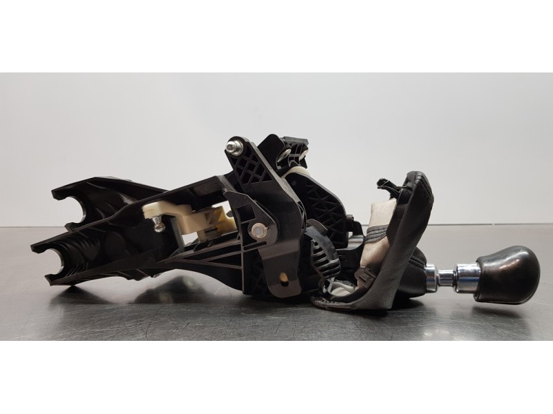 Recambio de palanca cambio para ford transit kastenwagen (ttg) 310 l2 ambiente referencia OEM IAM 2628817 BK2R7C453MKG BK2R7C453