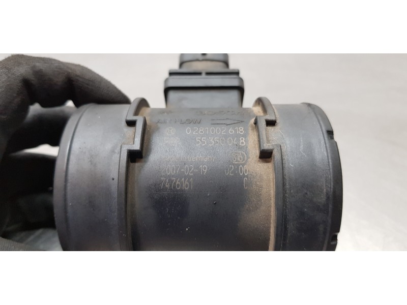 Recambio de caudalimetro para opel vectra c berlina comfort referencia OEM IAM 55350048  