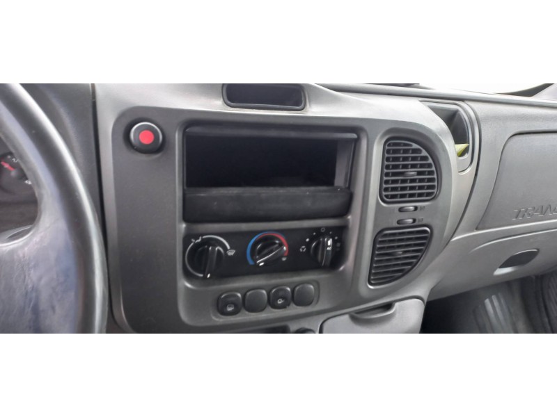 ford transit caja cerrada, media (fy) (2000 =>) del año 2007