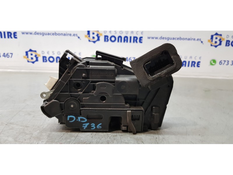 Recambio de cerradura puerta delantera derecha para skoda rapid active referencia OEM IAM 5E1837016A  