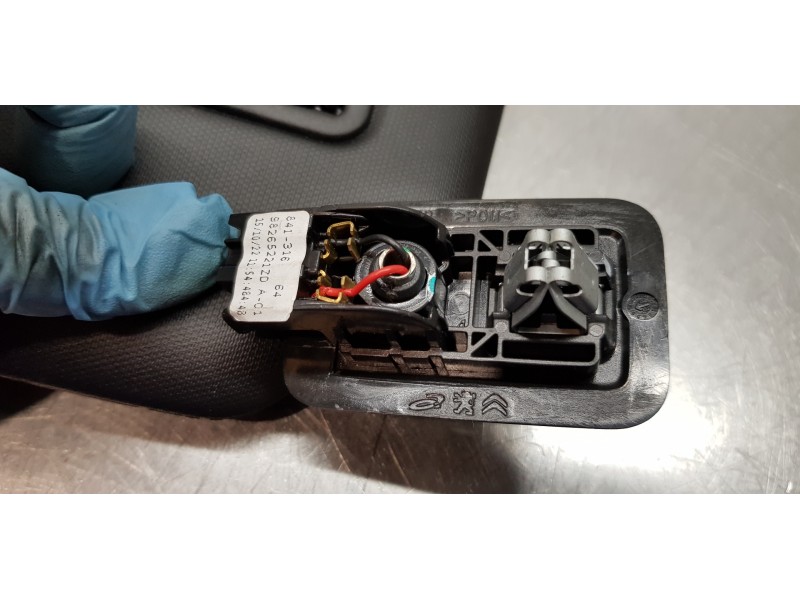 Recambio de parasol derecho para peugeot 2008 (p1) allure referencia OEM IAM 98265221ZD  