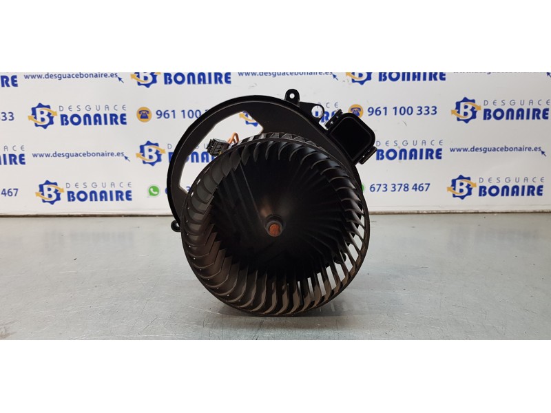 Recambio de motor calefaccion para bmw serie 1 lim. 5-trg. (f20) 118d referencia OEM IAM 64119350395   Recambio de motor calefaccion para bmw serie 1 lim. 5-trg. (f20) 118d referencia OEM IAM 64119350395