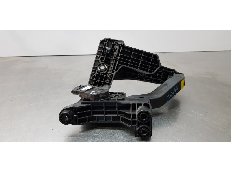 Recambio de potenciometro pedal para kia carens ( ) concept referencia OEM IAM 351904A700  