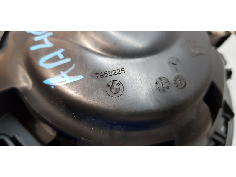 Recambio de motor calefaccion para bmw serie 1 lim. 5-trg. (f20) 118d referencia OEM IAM 64119350395  