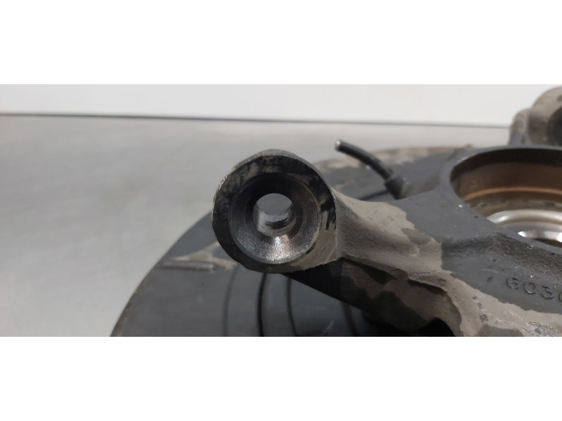 Recambio de mangueta trasera derecha para mercedes clase m (w164) 320 / 350 cdi (164.122) referencia OEM IAM A1643501408  