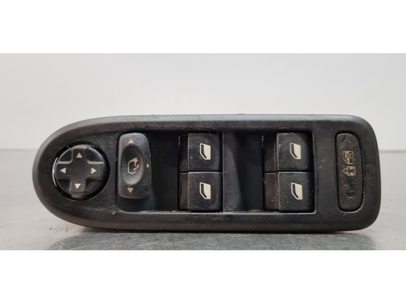 Recambio de mando elevalunas delantero izquierdo para peugeot 508 active referencia OEM IAM 96659465ZD   Recambio de mando elevalunas delantero izquierdo para peugeot 508 active referencia OEM IAM 96659465ZD