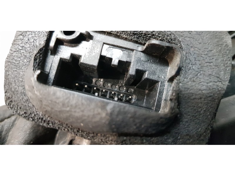 Recambio de cerradura puerta delantera izquierda para skoda rapid active referencia OEM IAM 5E1837015A  