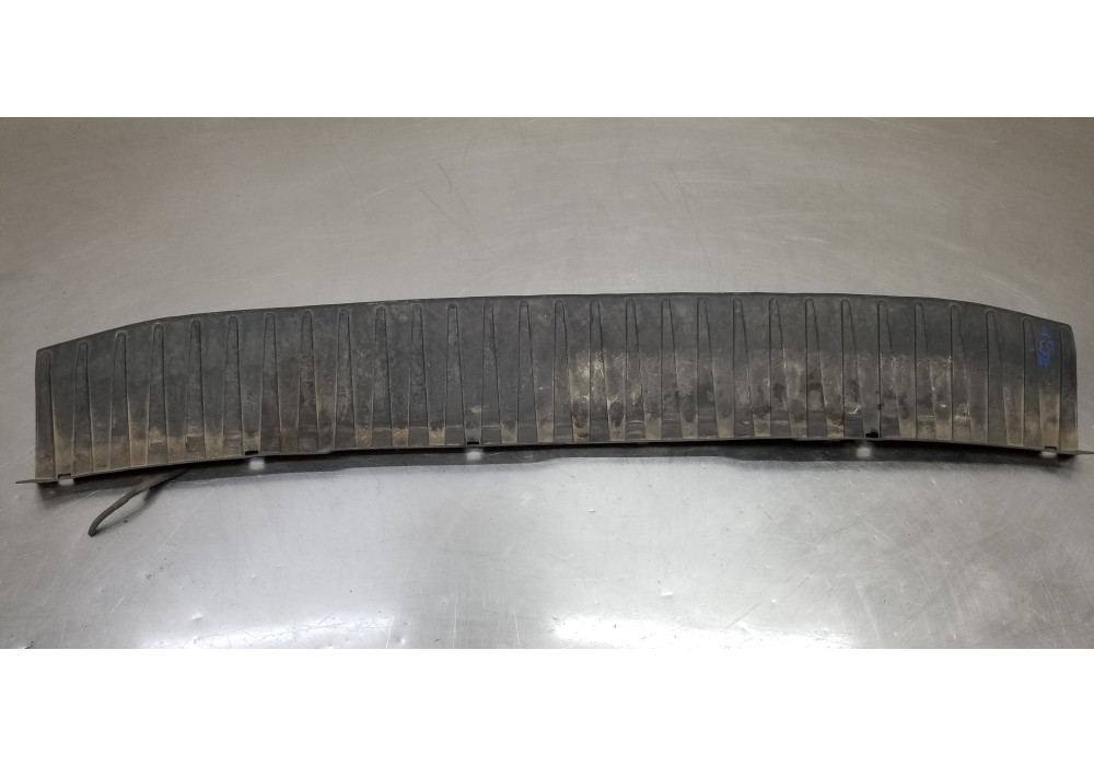 Recambio de paragolpes trasero para ford transit kastenwagen (ttg) 310 l2 ambiente referencia OEM IAM 2418849 BK3117E926AE5CND 