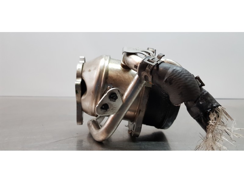 Recambio de enfriador egr para renault scenic iv grand zen referencia OEM IAM 147357337R  