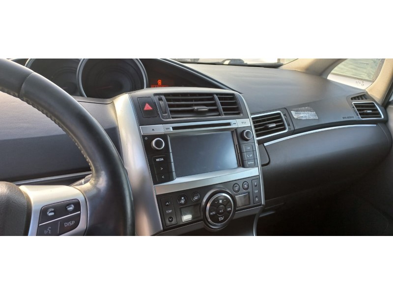 toyota verso del año 2015