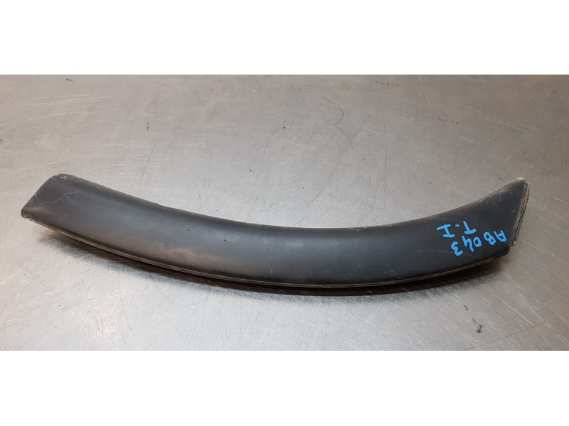 Recambio de aletin trasero izquierdo para mitsubishi outlander (gf0) motion 4wd referencia OEM IAM 7407A317  