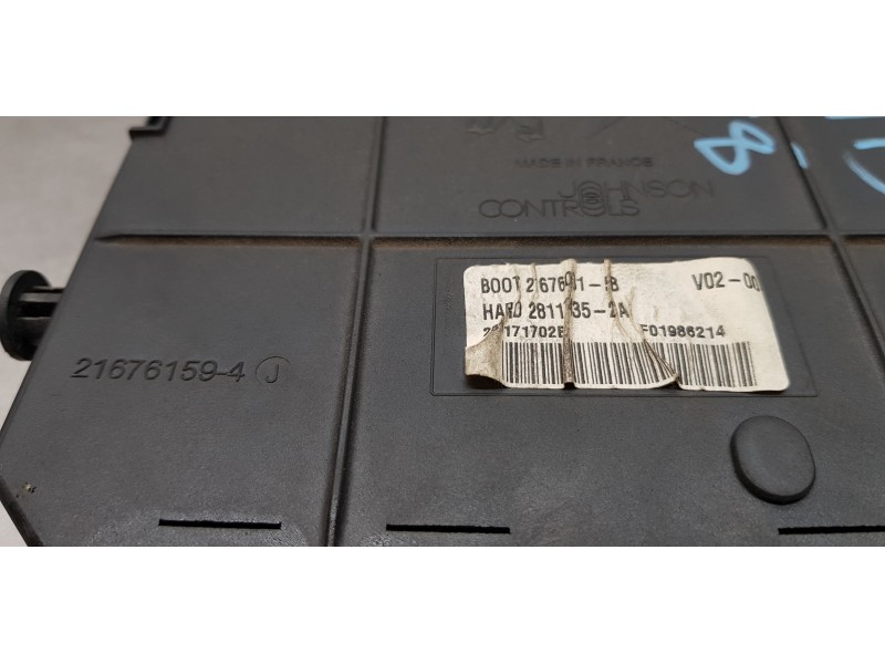 Recambio de caja reles / fusibles para citroen c4 coupe vtr plus referencia OEM IAM 6580AT  