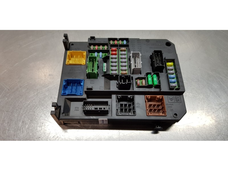 Recambio de caja reles / fusibles para peugeot 508 active referencia OEM IAM 9664992380   Recambio de caja reles / fusibles para peugeot 508 active referencia OEM IAM 9664992380