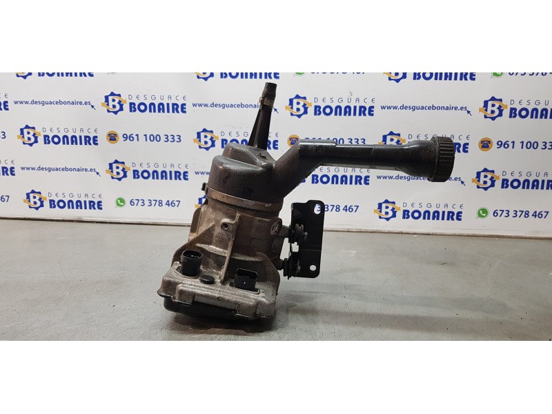 Recambio de bomba direccion para peugeot 308 access referencia OEM IAM 9684979180  