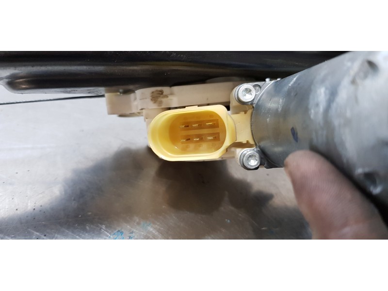 Recambio de elevalunas trasero derecho para bmw x5 (e70) xdrive35d referencia OEM IAM 6967262  