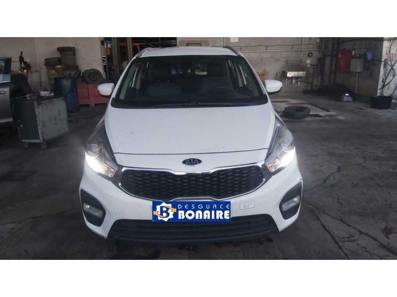 kia carens ( ) del año 2019