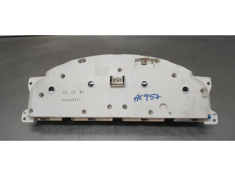 Recambio de cuadro instrumentos para volvo xc70 d5 awd kinetic (136kw) referencia OEM IAM 30728791 69594780T  Recambio de cuadro instrumentos para volvo xc70 d5 awd kinetic (136kw) referencia OEM IAM 30728791 69594780T