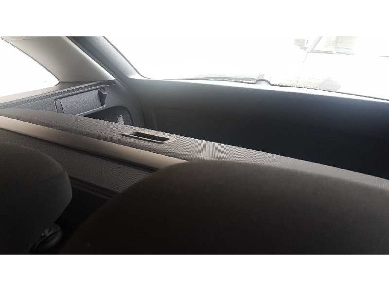 skoda octavia combi (5e5) del año 2013