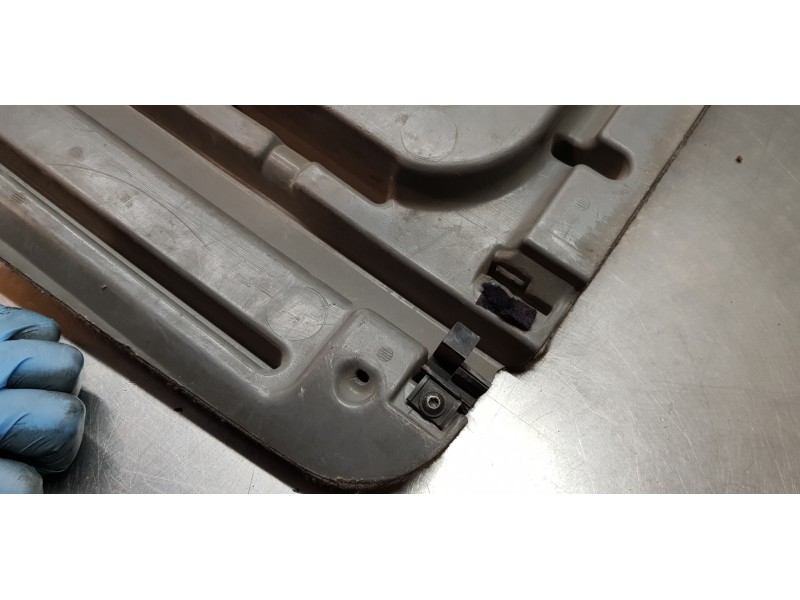 Recambio de bandeja trasera para renault kangoo (f/kc0) authentique 4x4 referencia OEM IAM 8200044748   Recambio de bandeja trasera para renault kangoo (f/kc0) authentique 4x4 referencia OEM IAM 8200044748