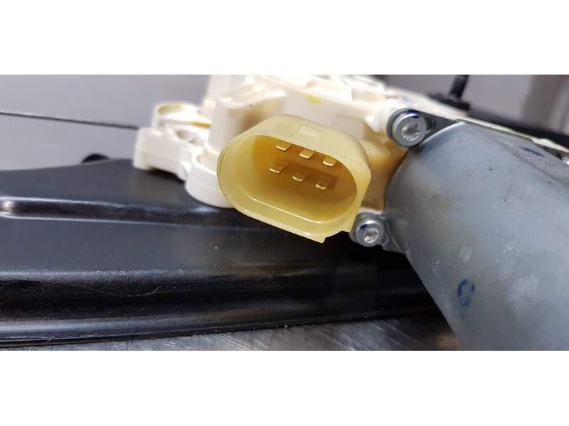 Recambio de elevalunas trasero izquierdo para bmw x5 (e70) xdrive35d referencia OEM IAM 6967261  